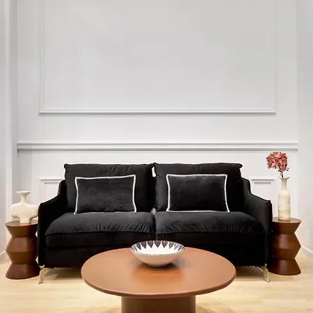 Appartamento Duplex De Luxe Avec Billard Et Baignoire