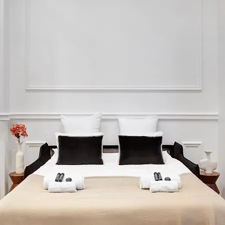 Duplex De Luxe Avec Billard Et Baignoire Appartamento *