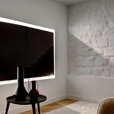 Duplex De Luxe Avec Billard Et Baignoire Appartamento