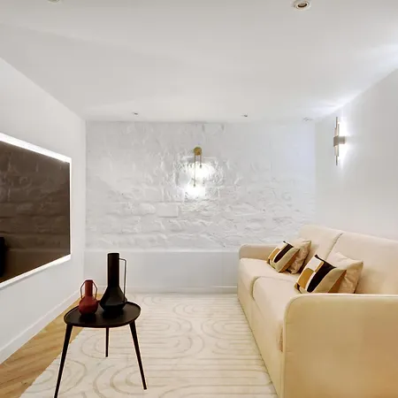 Appartamento Duplex De Luxe Avec Billard Et Baignoire Parigi