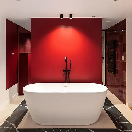 Duplex De Luxe Avec Billard Et Baignoire Apartment *